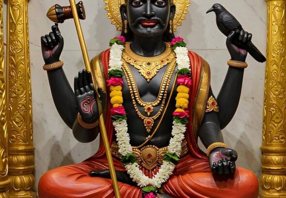 शनि दोष से मुक्ति का सरल उपाय: हनुमान आराधना
